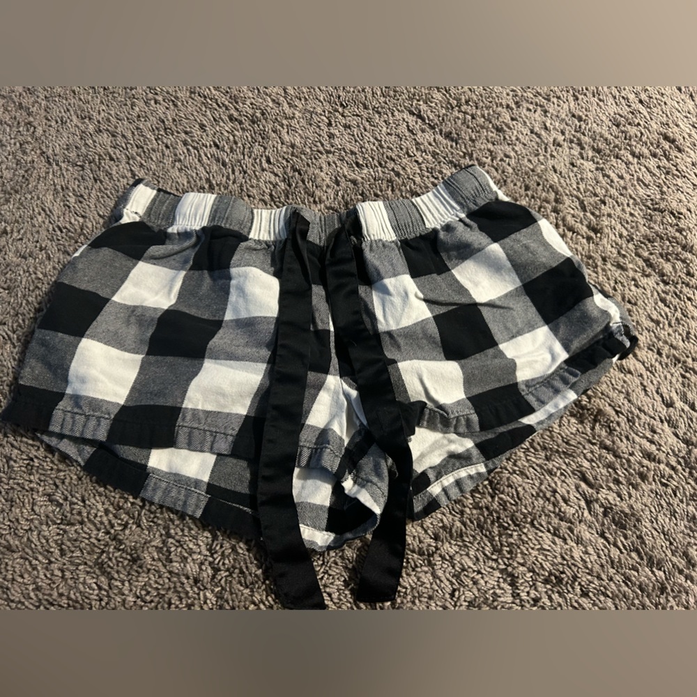 Old navy comfy shorts